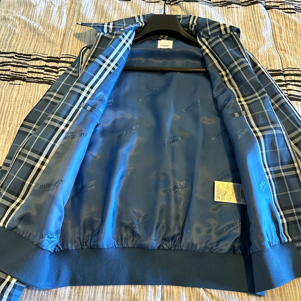 Burberry Sport Jacket - Picture 3 of 4